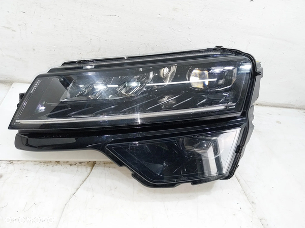 SKODA KAROQ LAMPA LEWA LEWY PRZÓD PRZEDNIA 57B941015B