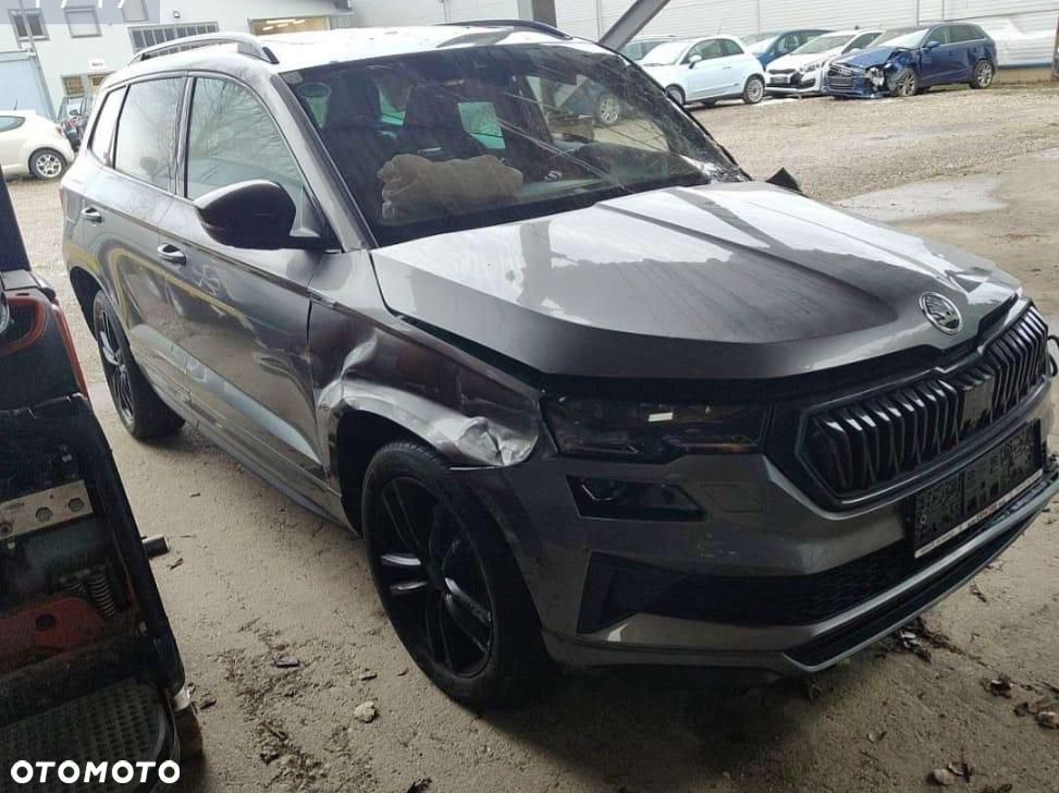 Skoda Karoq 2.0 TDI SCR 4x4 DSG Sportline - 2