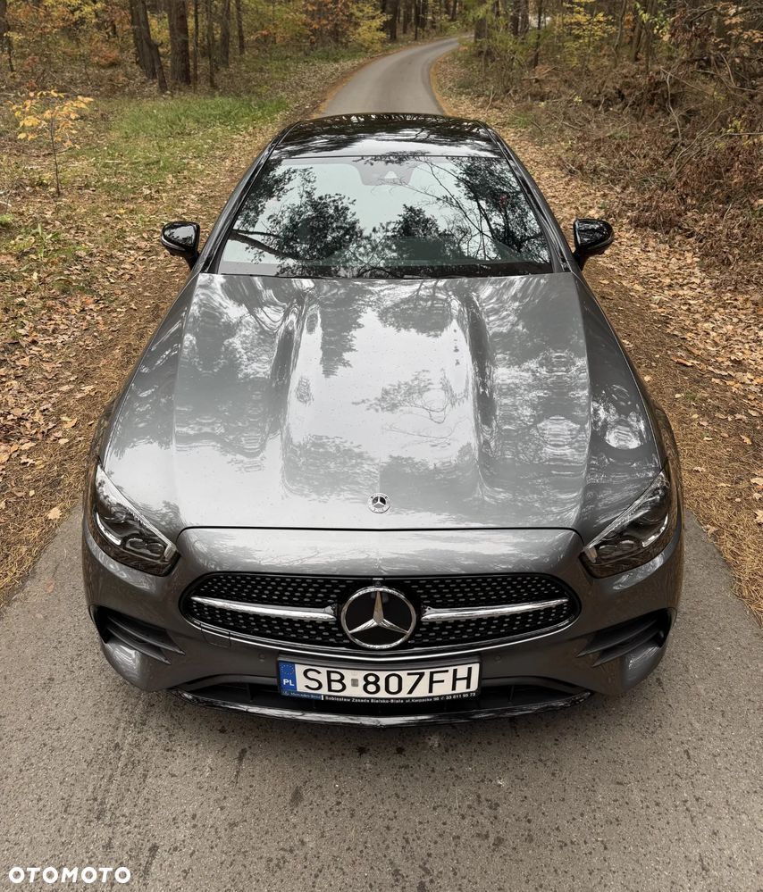 Mercedes-Benz Klasa E 200 4-Matic AMG - 4