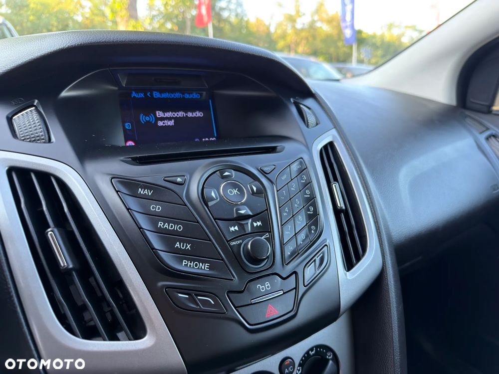 Ford Focus 1.6 Titanium - 15