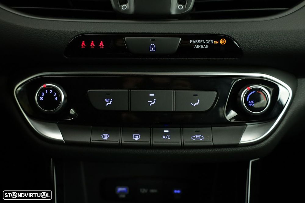 Hyundai i30 1.0 T-GDI Style Plus - 13