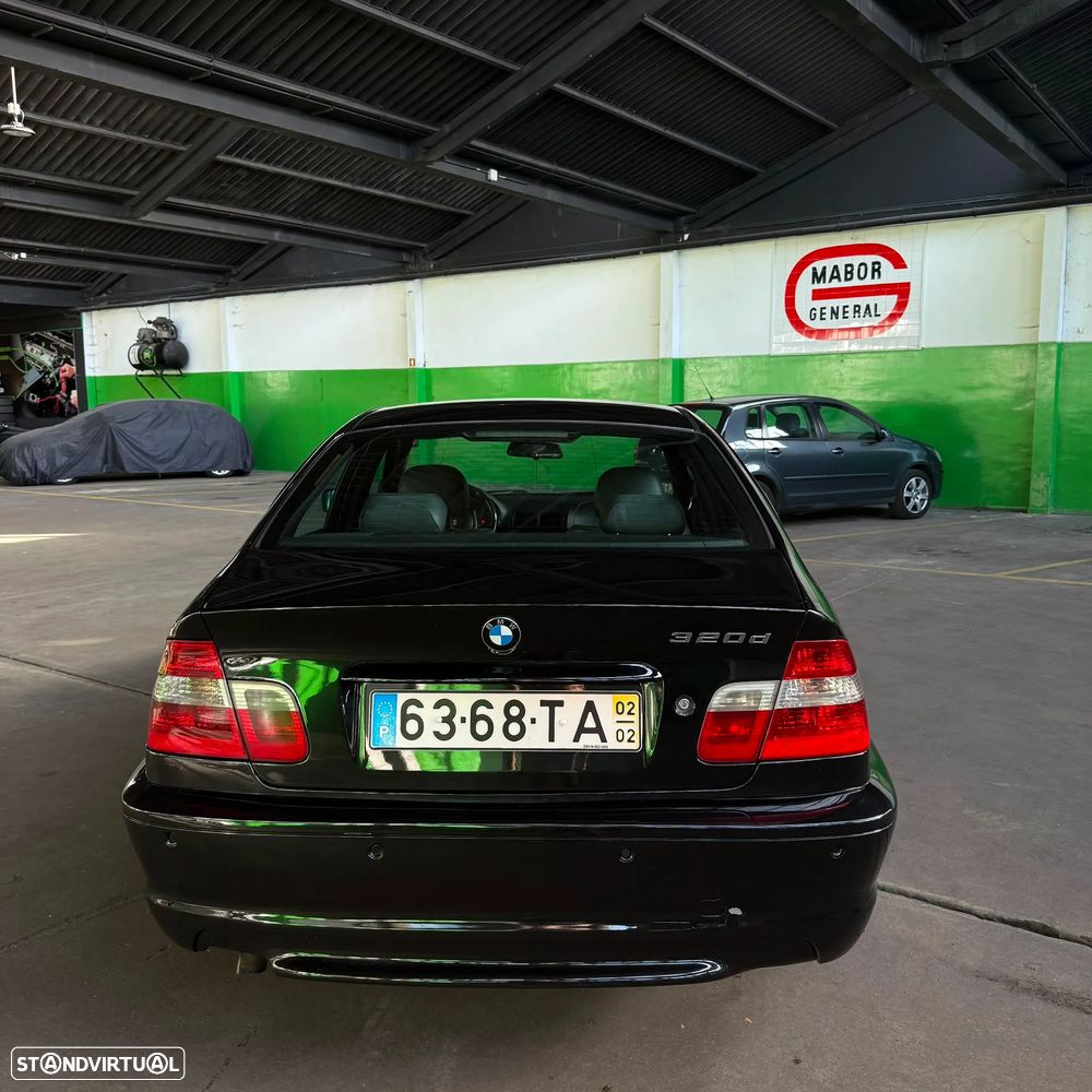 BMW 320 d - 4