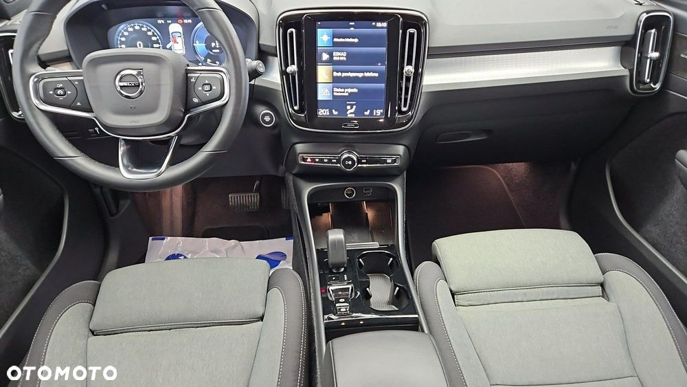 Volvo XC 40 - 13