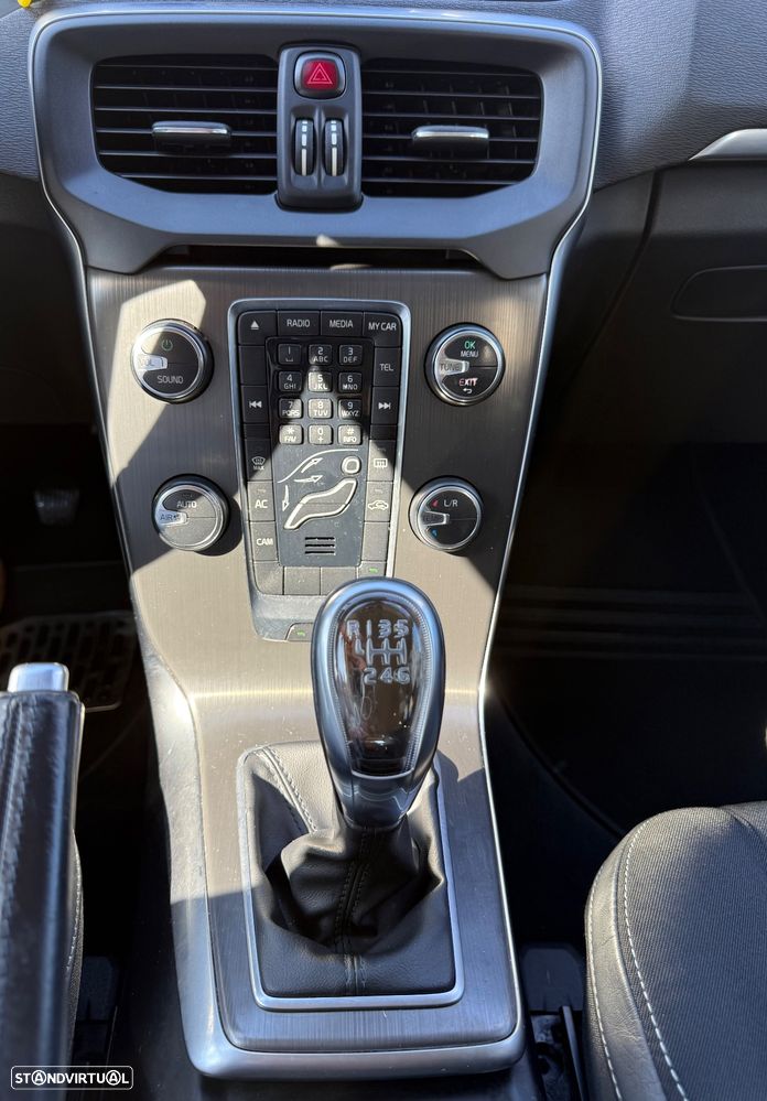 Volvo V40 1.6 D2 Eco Momentum - 30