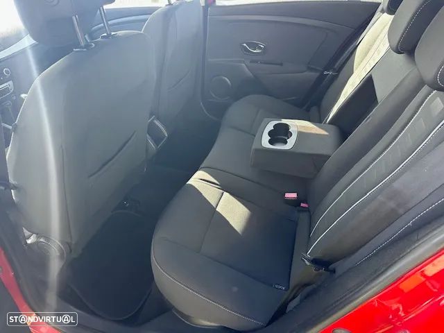 Renault Mégane Sport Tourer 1.5 dCi Confort SS - 12