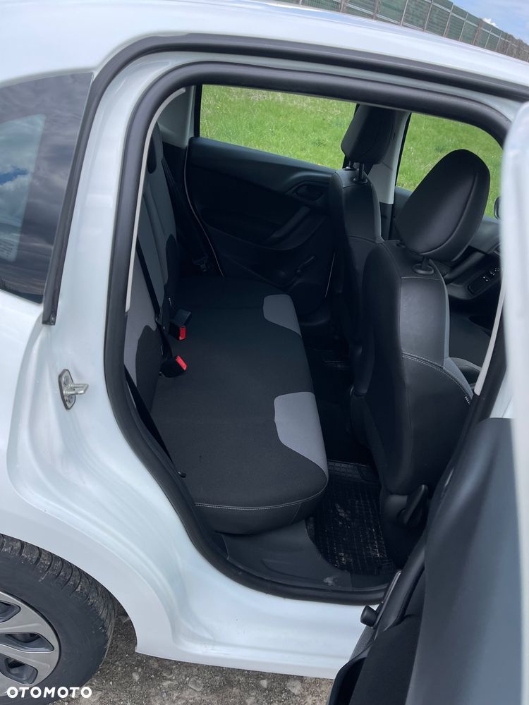 Citroën C3 Pure Tech 82 LIVE - 8