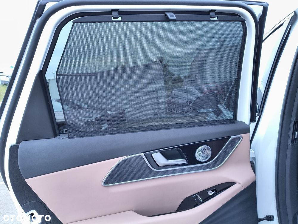 Chery Tiggo 9 - 16