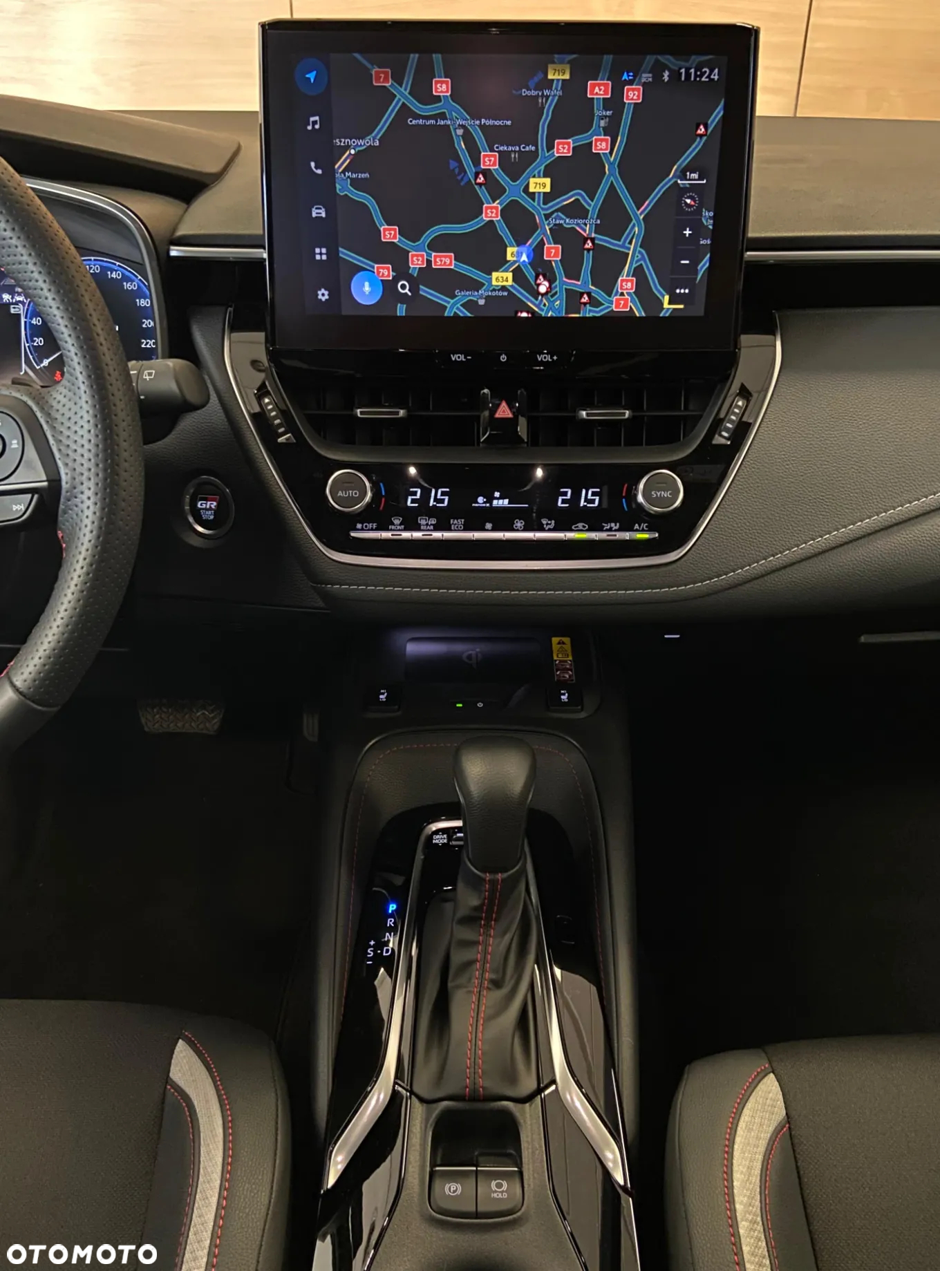 Toyota Corolla 2.0 Hybrid GR Sport Dynamic - 16