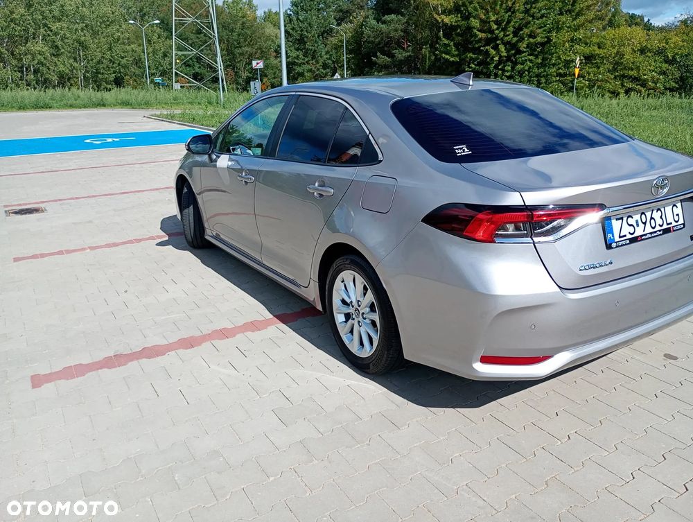 Toyota Corolla 1.6 Comfort - 12