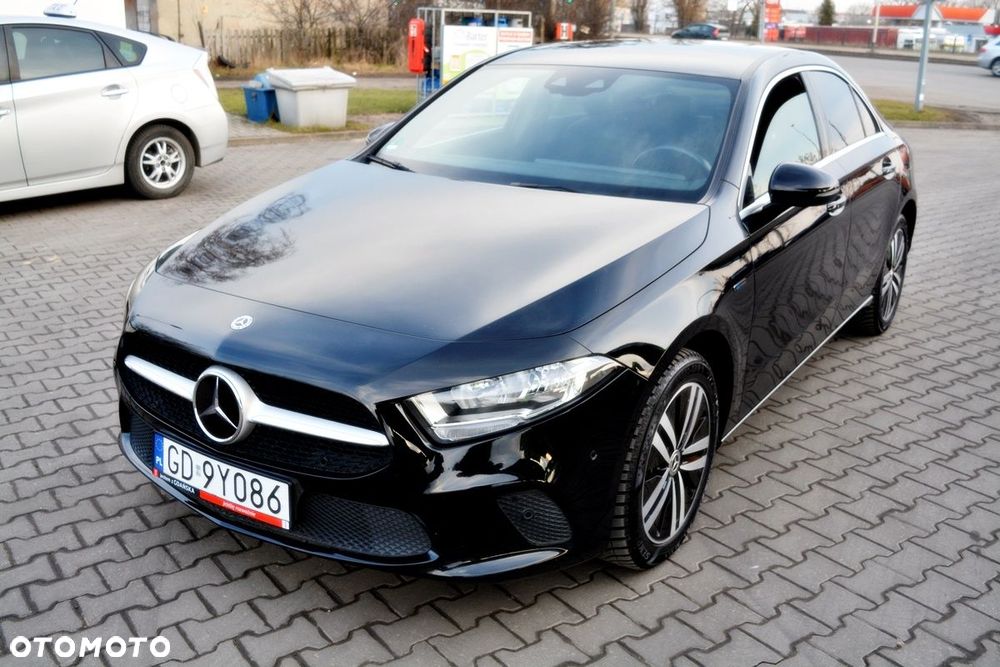 Mercedes-Benz Klasa A 250 e 8G-DCT Edition 2021