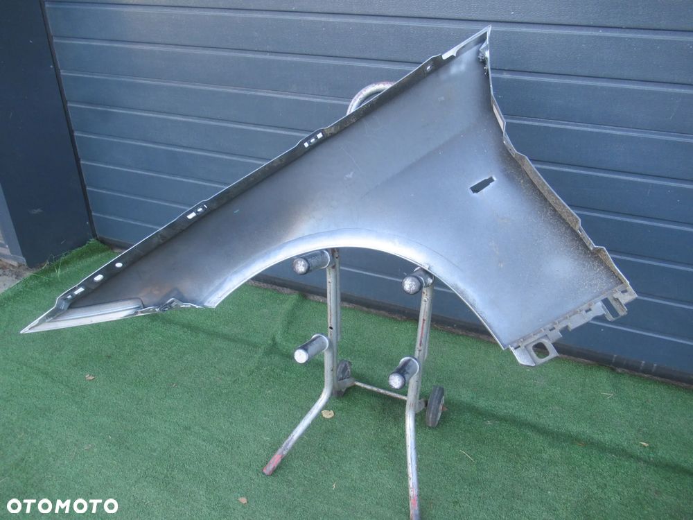 BŁOTNIK PRZEDNI PRZÓD PRAWY BMW 3 E92 E93 COUPE CABRIO 2006 - 9