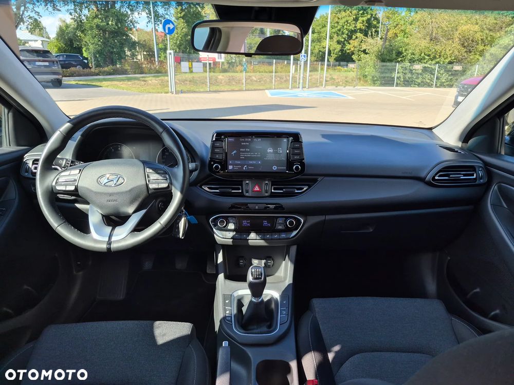 Hyundai i30 1.5 T-GDI 48V Smart - 10