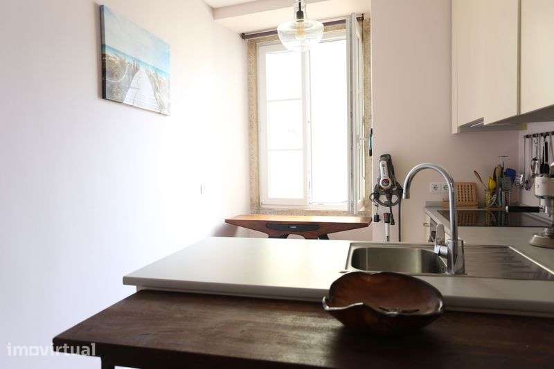 Apartamento mobilado que aceita animais de estimação em Alfama (T1). - Grande imagem: 4/10