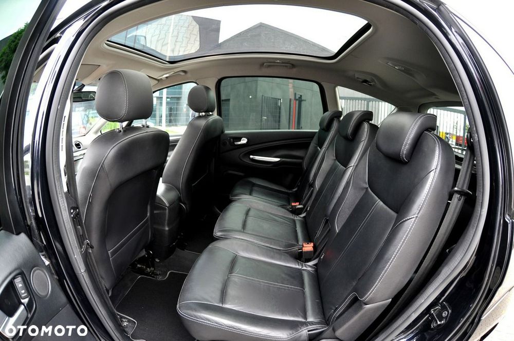 Ford S-Max 2.0 TDCi DPF Titanium - 16