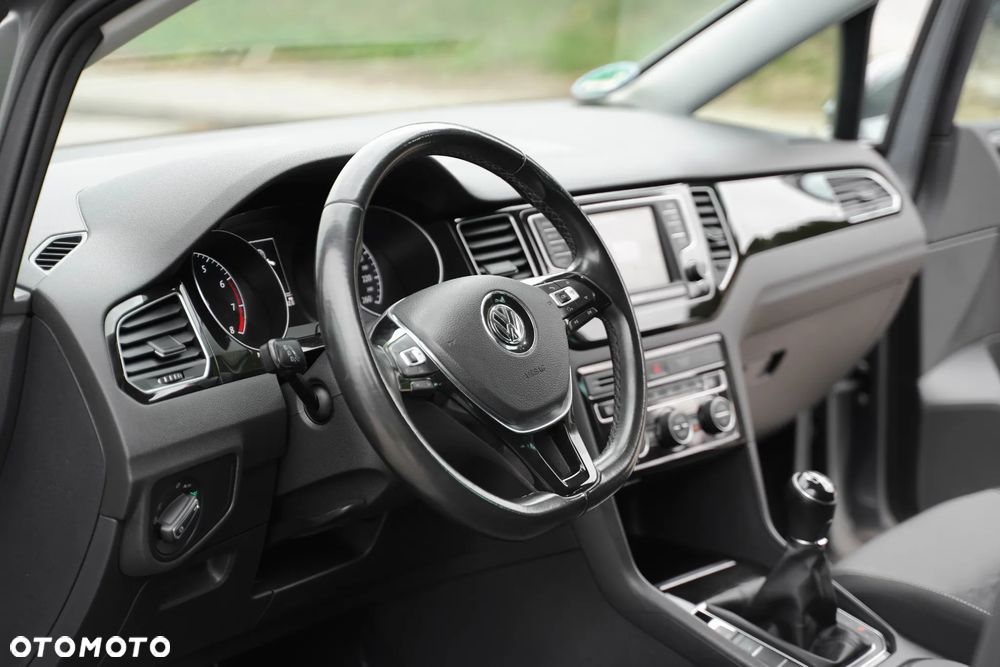 Volkswagen Golf Sportsvan 1.4 TSI (BlueMotion Technology) Highline - 16