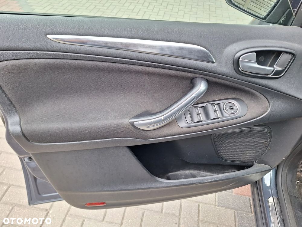 Ford S-Max 2.0 TDCi DPF Titanium MPS6 - 13