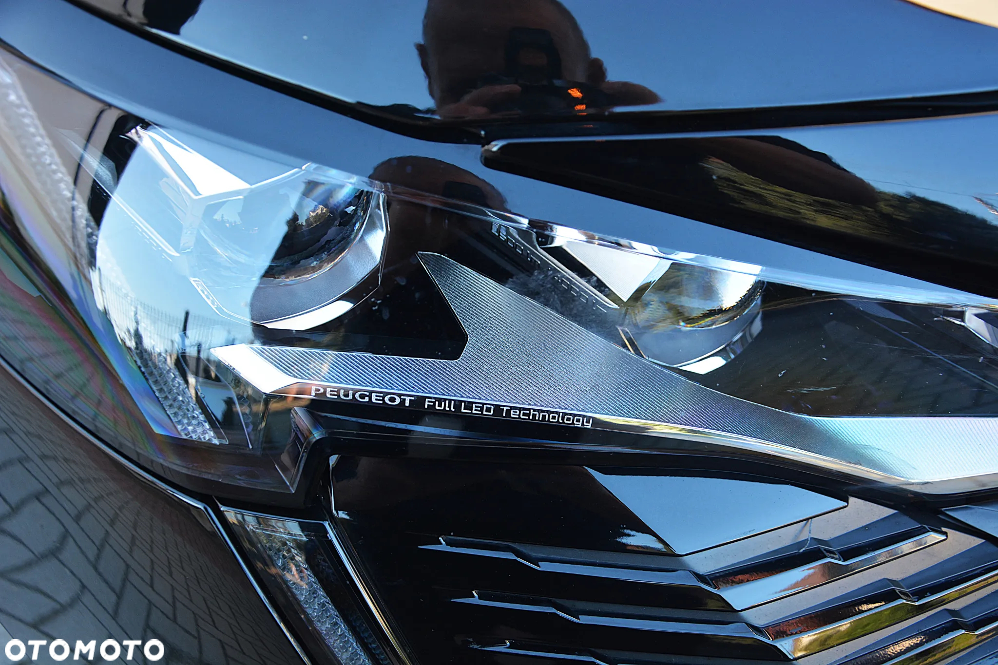 Peugeot 3008 1.5 BlueHDi GT S&S EAT8 - 17