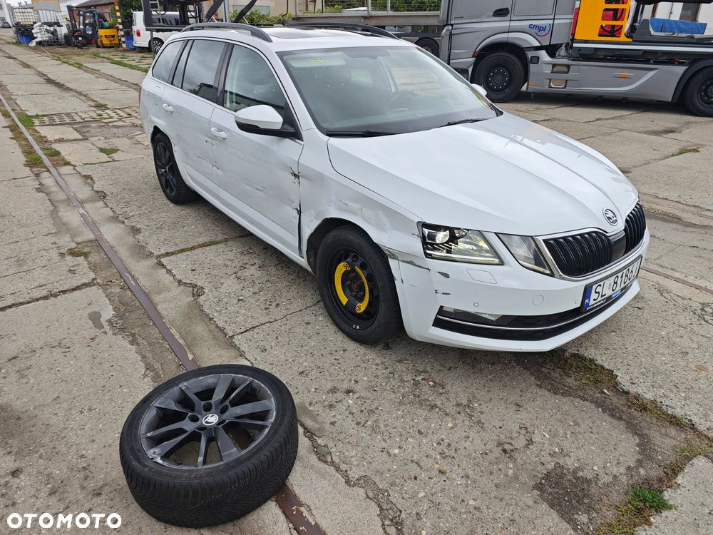 Skoda Octavia 2.0 TDI Elegance DSG - 24