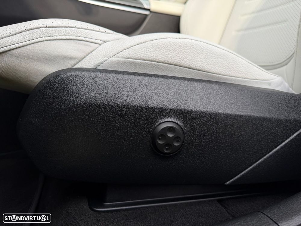 Mercedes-Benz GLC 300 d Coupe 4Matic - 19