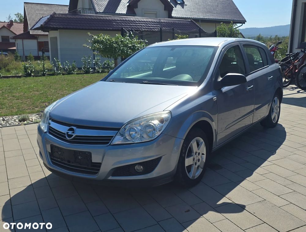 Opel Astra 1.4 Enjoy - 1