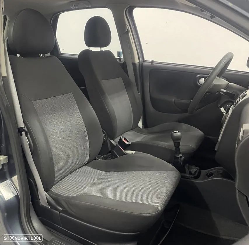 Opel Corsa 1.3 CDTi Silver - 22