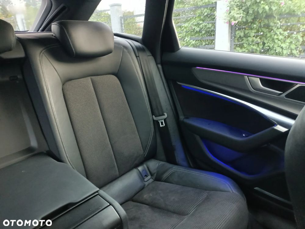 Audi A6 - 8