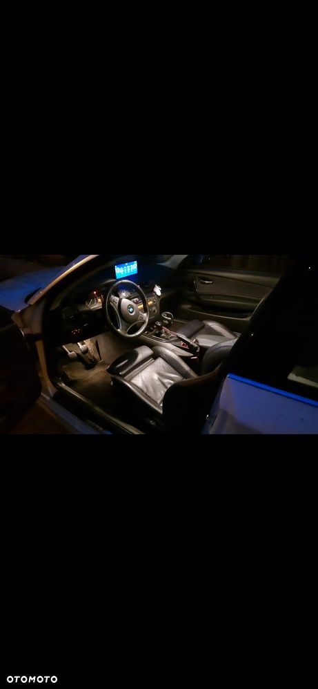 BMW Seria 1 123d - 11