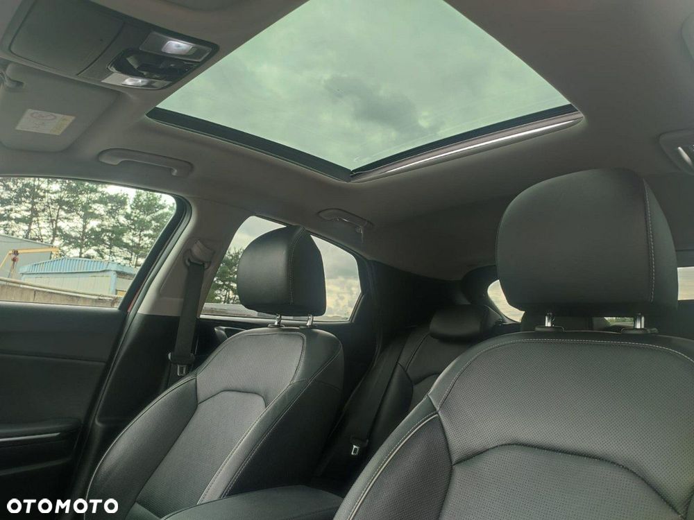 Kia XCeed - 4