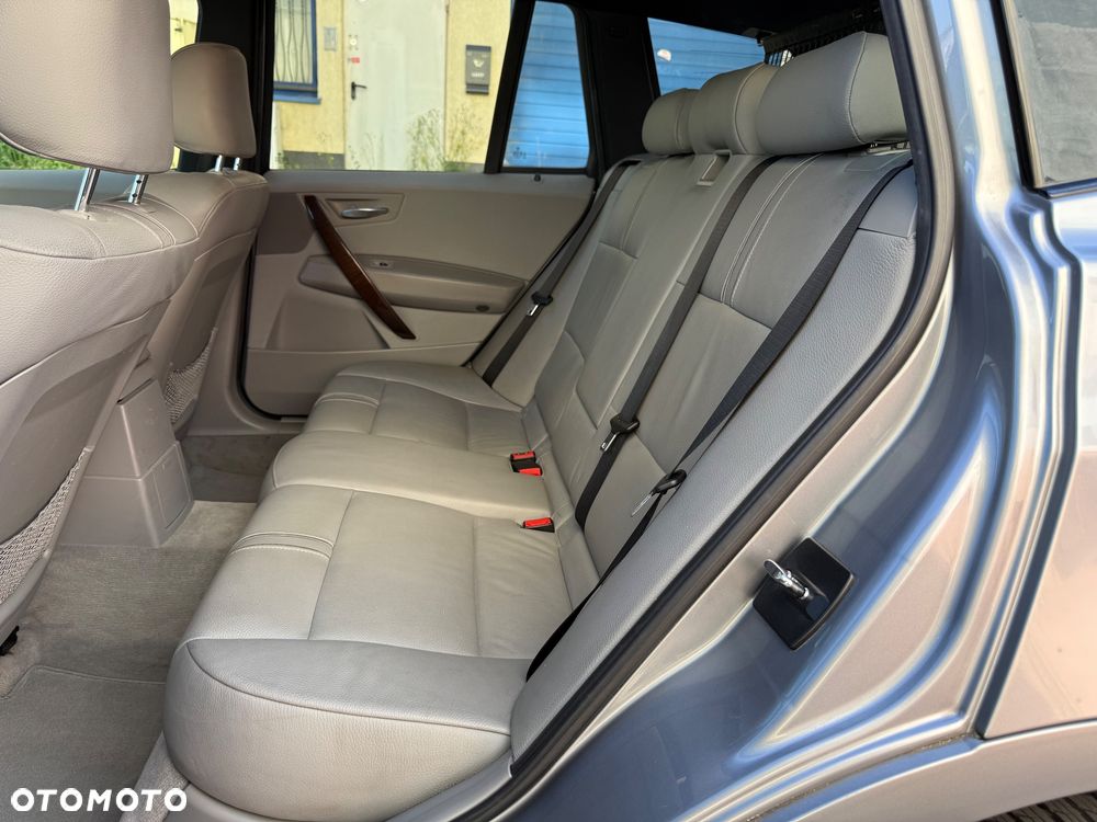BMW X3 xDrive30d - 25