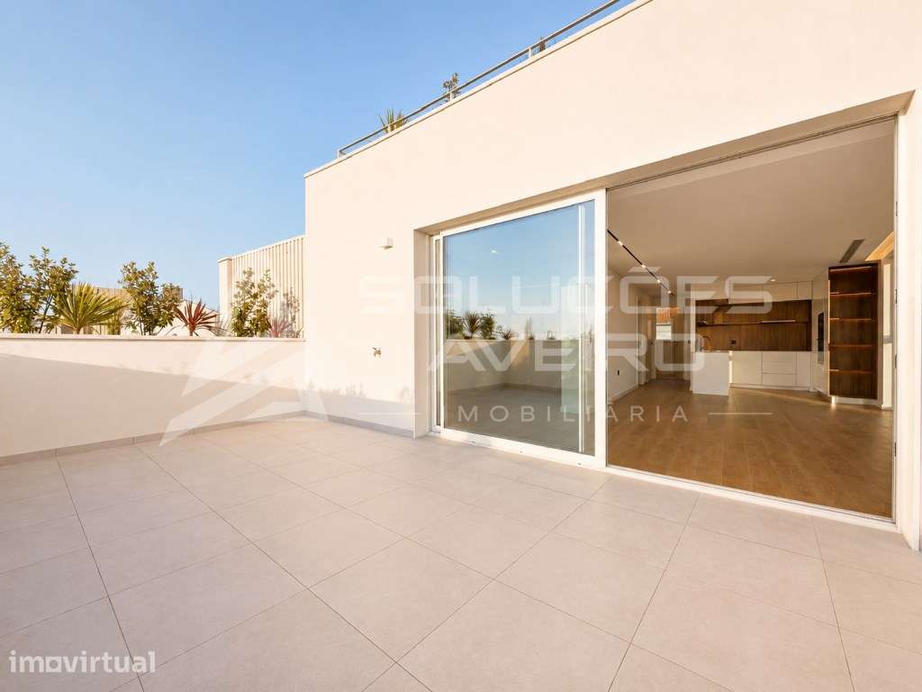 Apartamento T3 Penthouse no Alboi com Terraço e Vistas Ria de Aveiro!