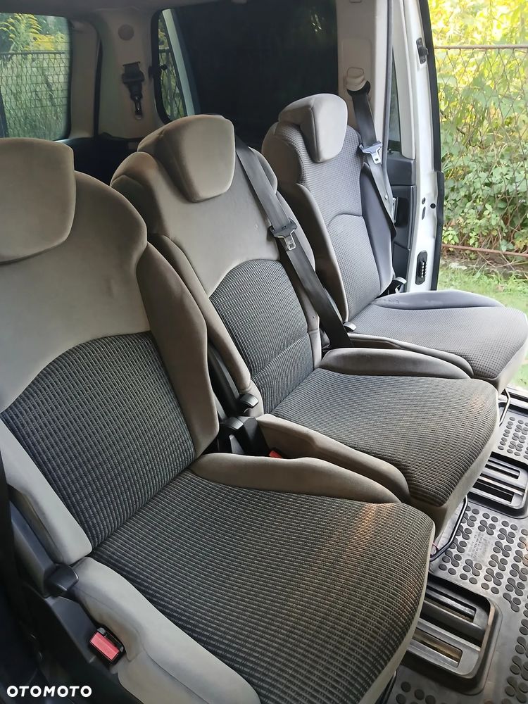 Citroën C8 2.0 HDi Exclusive - 6