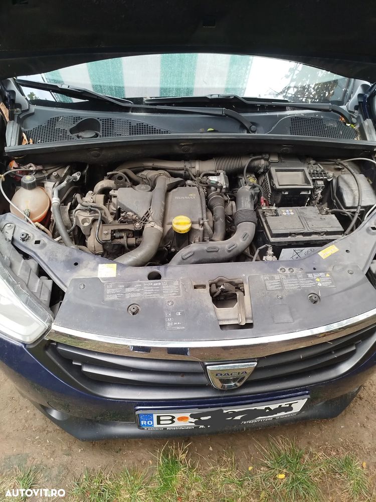 Dacia Lodgy 1.5 dCi 109 CP Laureate - 9