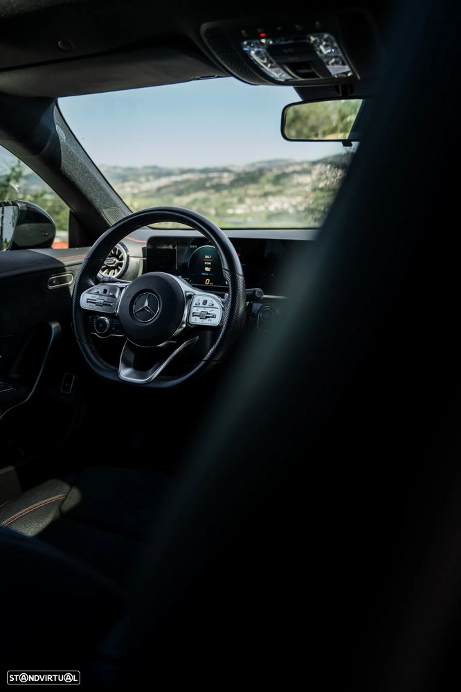 Mercedes-Benz CLA 250 e 8G-DCT AMG Line - 22