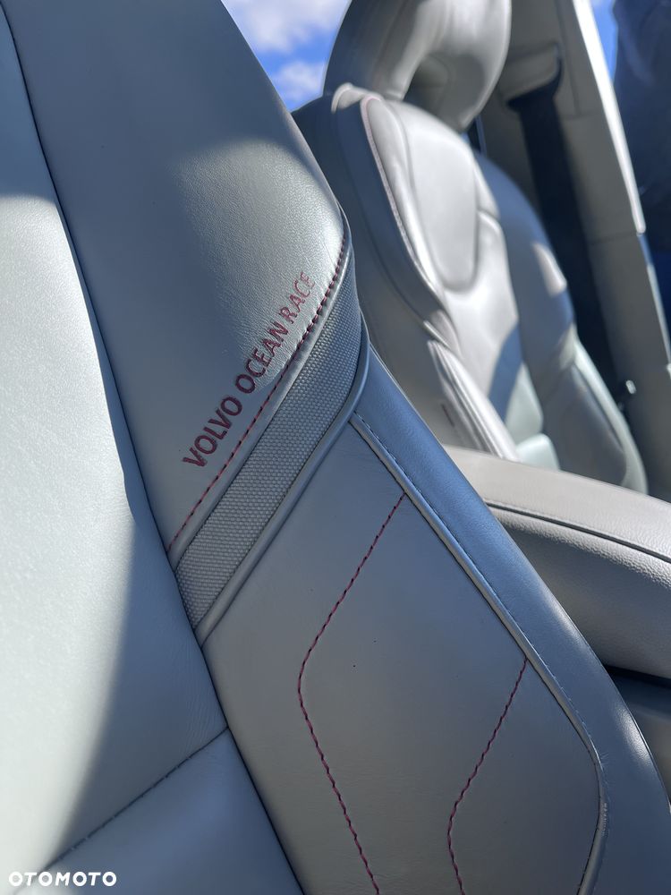 Volvo V40 T5 Drive-E Ocean Race - 6