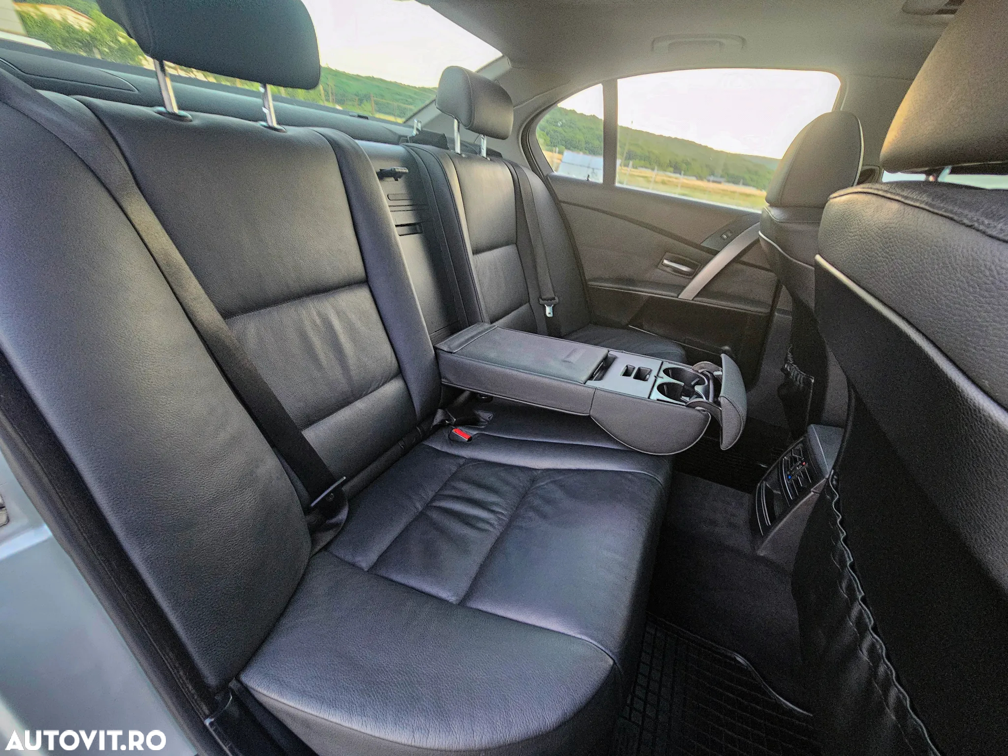 BMW Seria 5 525d Aut. - 10
