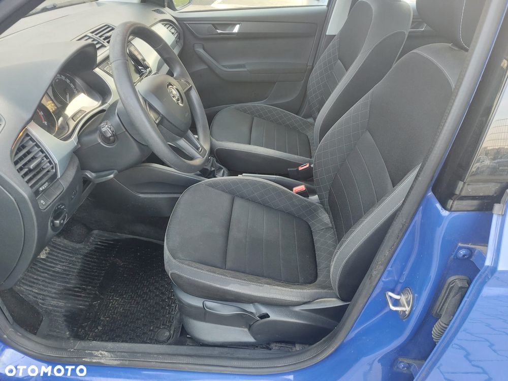 Skoda Fabia 1.0 Ambition Plus - 9