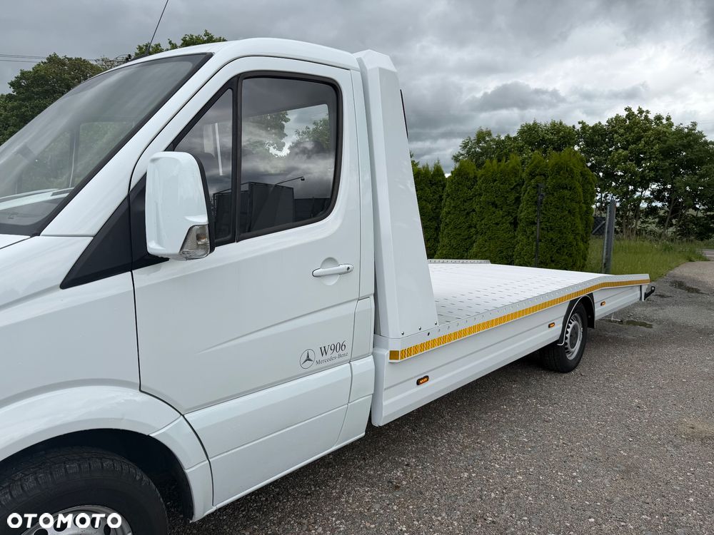Mercedes-Benz Sprinter - 4