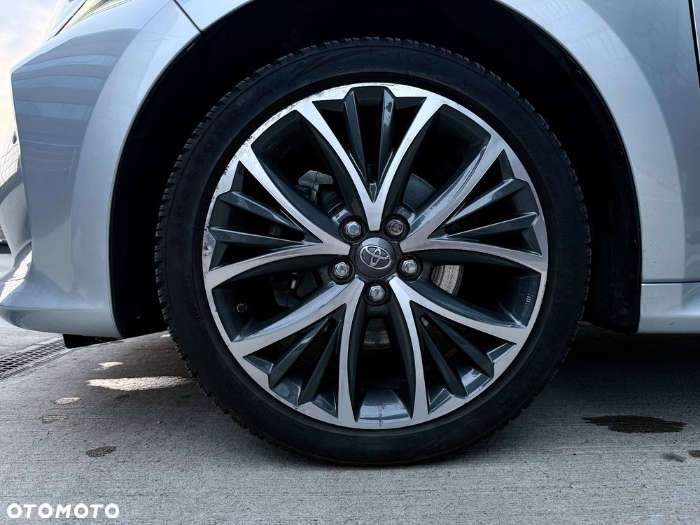 Toyota Yaris Hybrid 1.5 Executive - 10