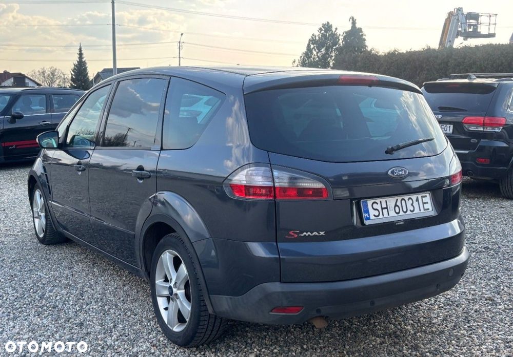 Ford S-Max - 4