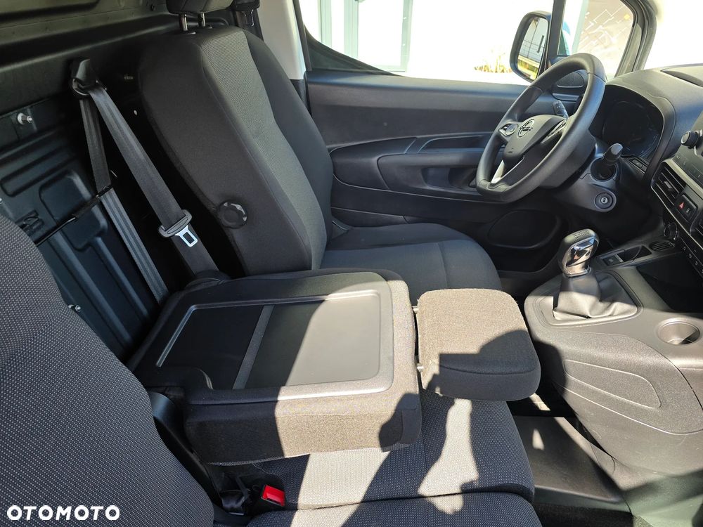 Opel Combo - 28