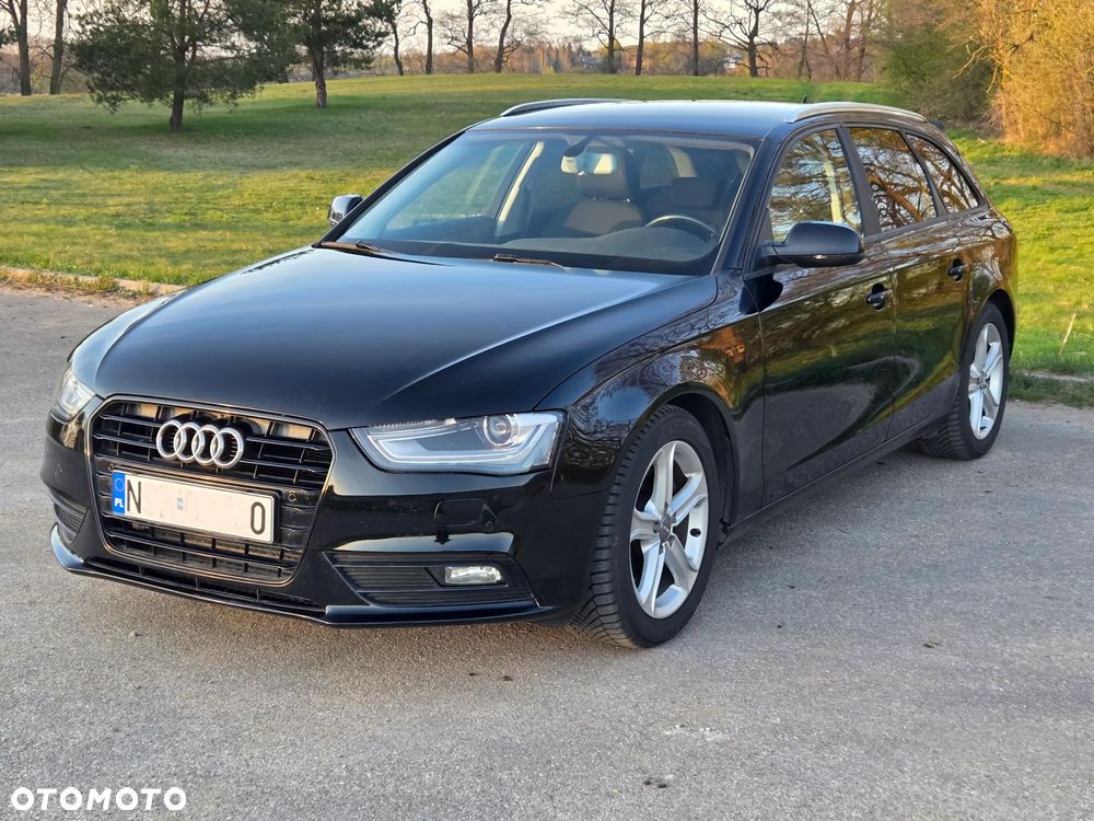 Audi A4 Avant 2.0 TDI DPF Ambiente - 15