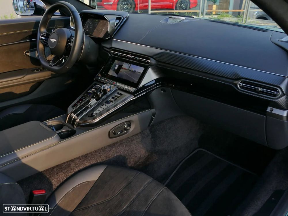 Aston Martin Vantage Coupe V8 - 47