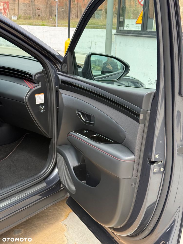 Hyundai Tucson 1.6 T-GDi HEV 2WD N Line - 31