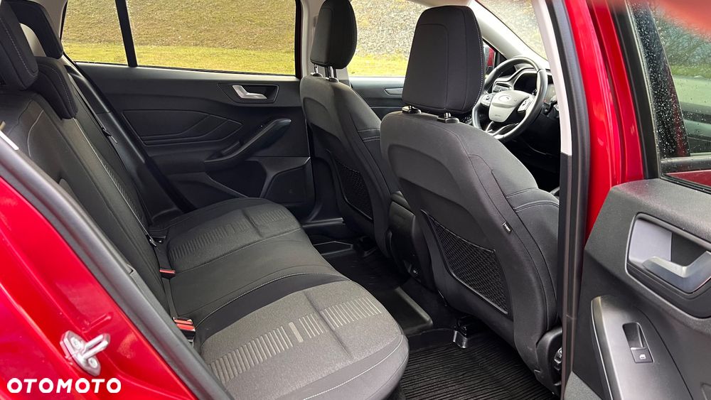 Ford Focus 1.0 EcoBoost Hybrid ACTIVE DESIGN - 11