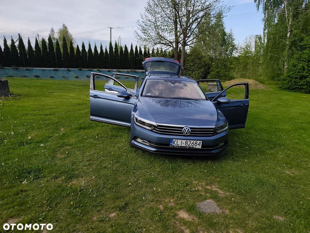 Volkswagen Passat - 11