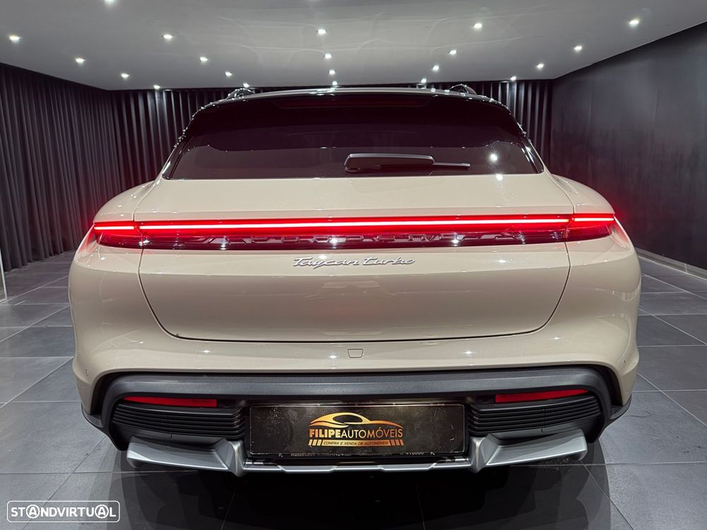Porsche Taycan Cross Turismo Turbo - 6
