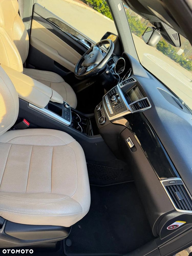 Mercedes-Benz ML - 17