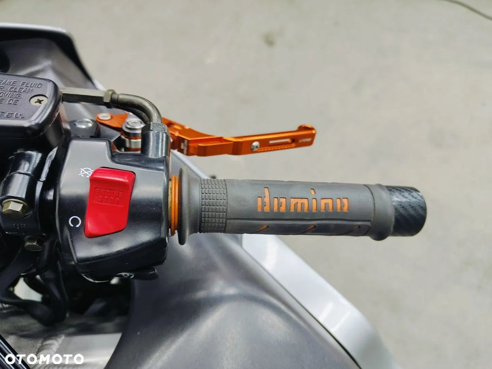 Honda CBR - 15