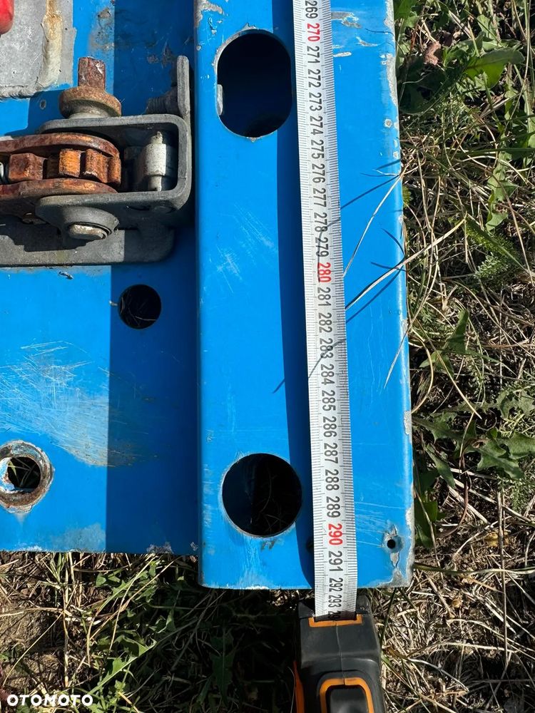 Słupek drzwi naczepy Fliegl lewy + prawy - 2