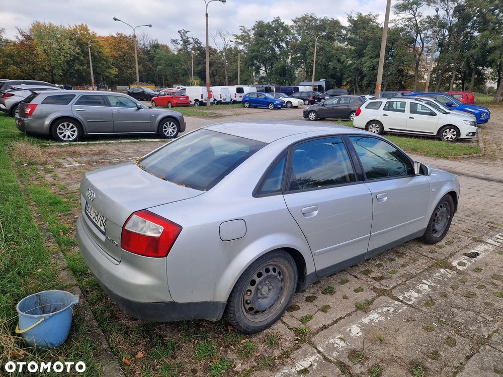 Audi A4 Limousine 2003 photo 4